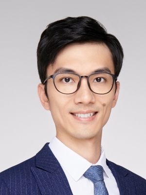 Portrait of Xueheng Li